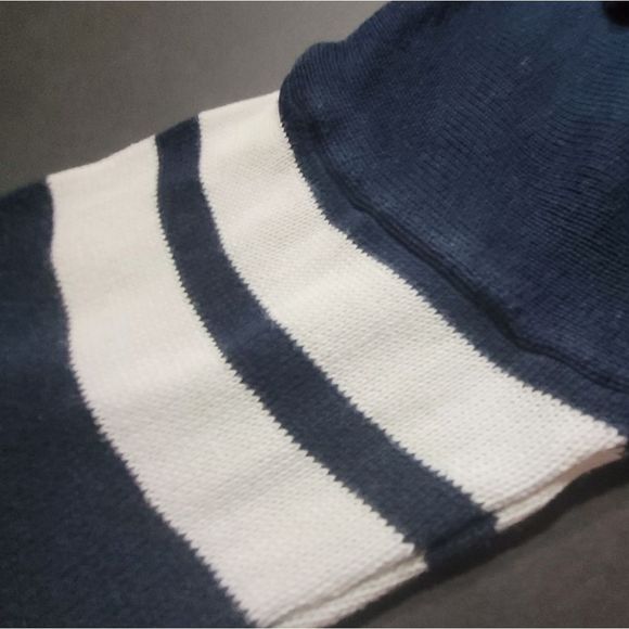 Brandy Melville Women's Long Sleeves Cotton Navy Sweater Pullover One Size - Picture 5 of 8